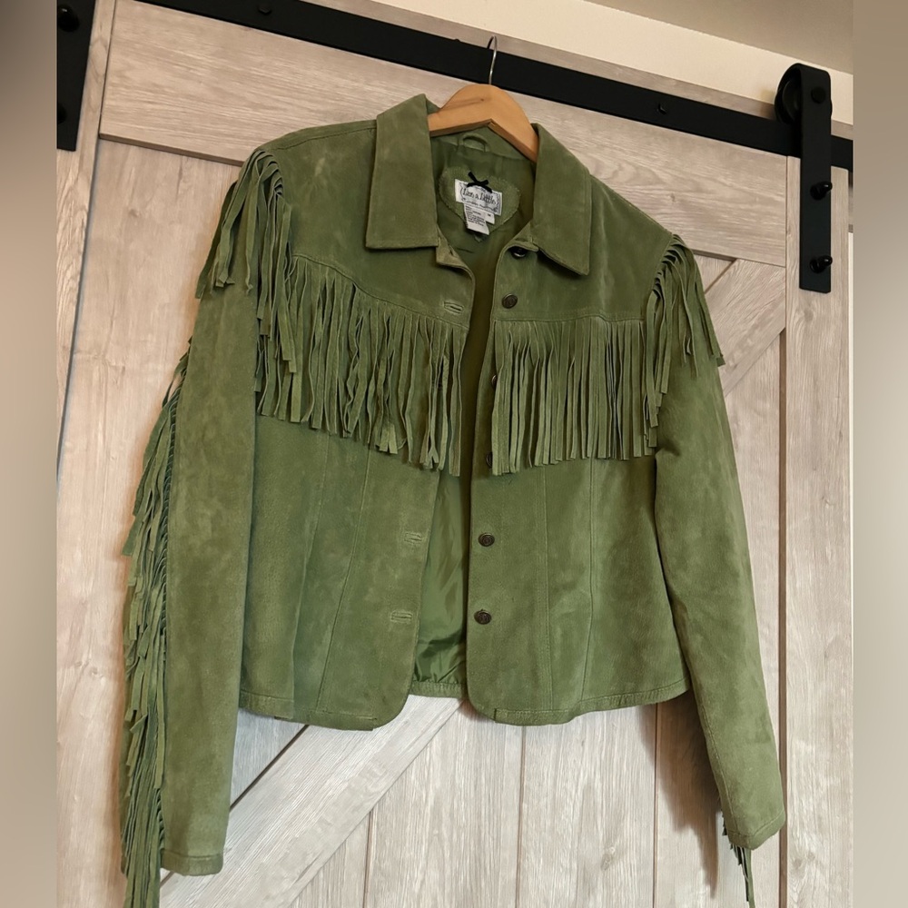 Leather suede jacket with fringe detail